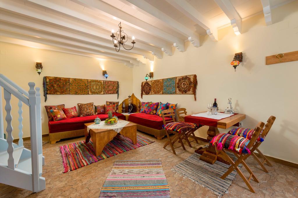 Giorgos' Old Story 2Bed Stone House With Private Hamam In The Old Town Villa Rhodes City Bagian luar foto